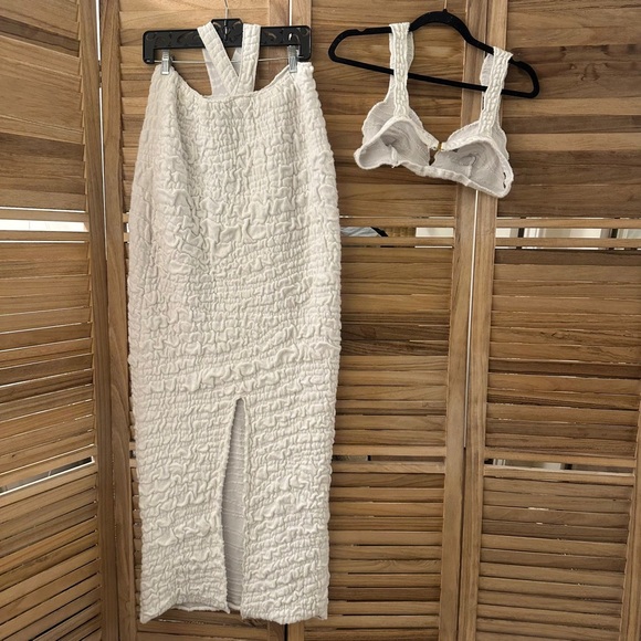 Hanifa Shani Bra and Maxi Skirt Set in white size 3XL - Picture 5 of 11